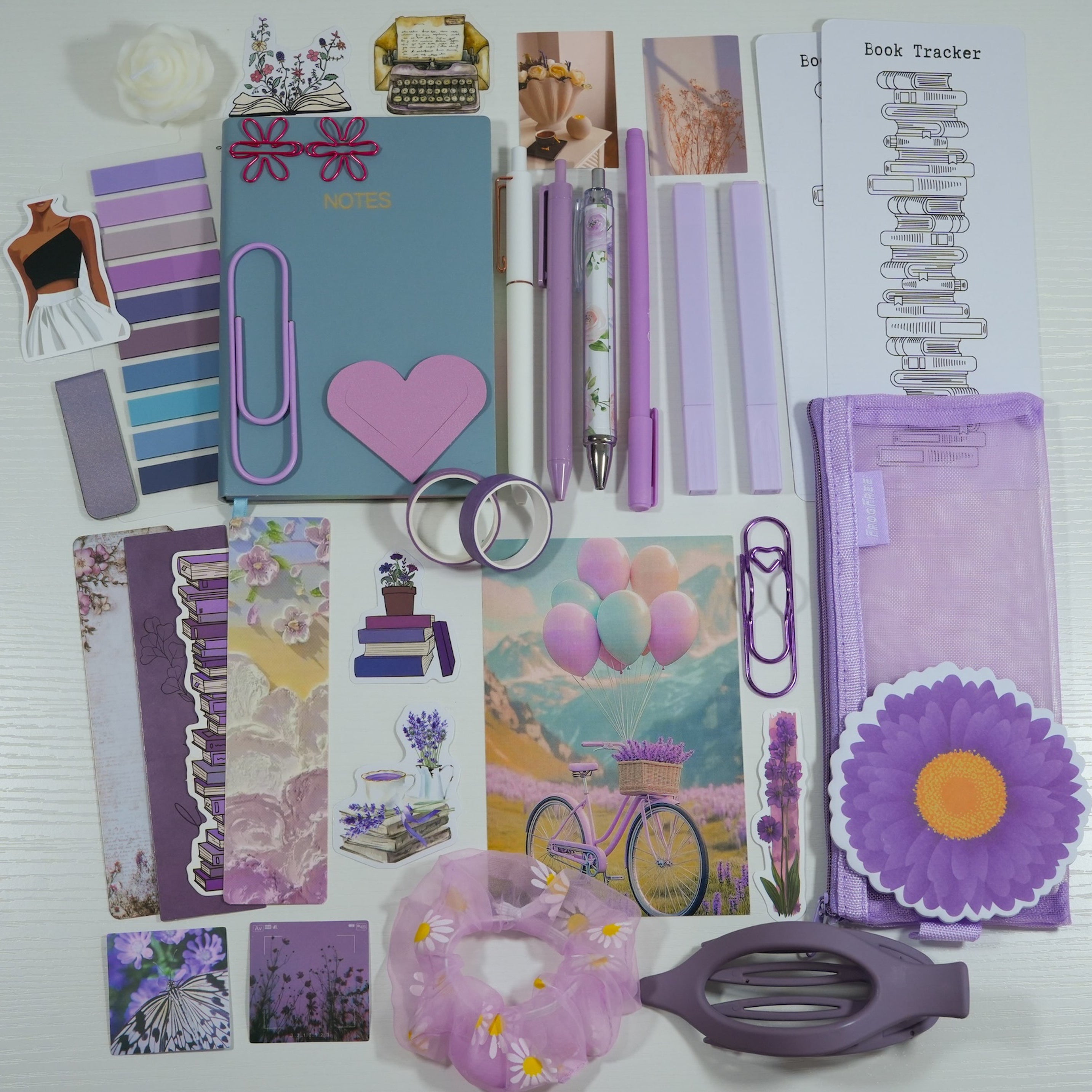 💜 Lavender Chapters – Cozy Stationery Gift Box