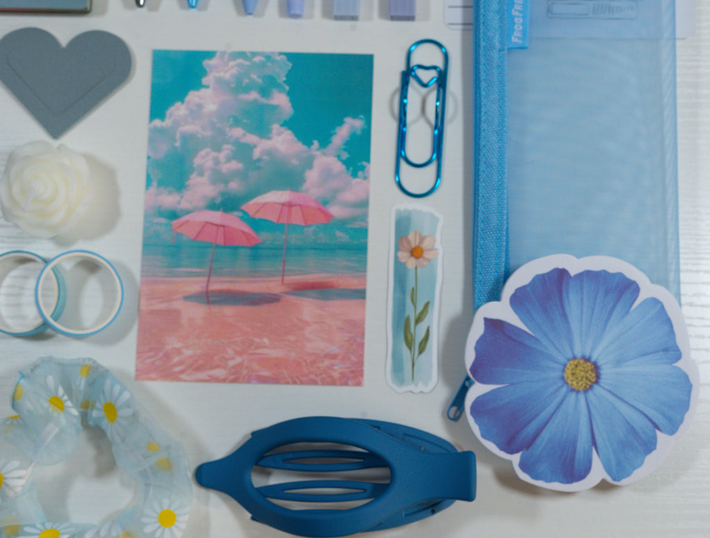 💙 Coastal Chapters – Cozy Stationery Gift Box