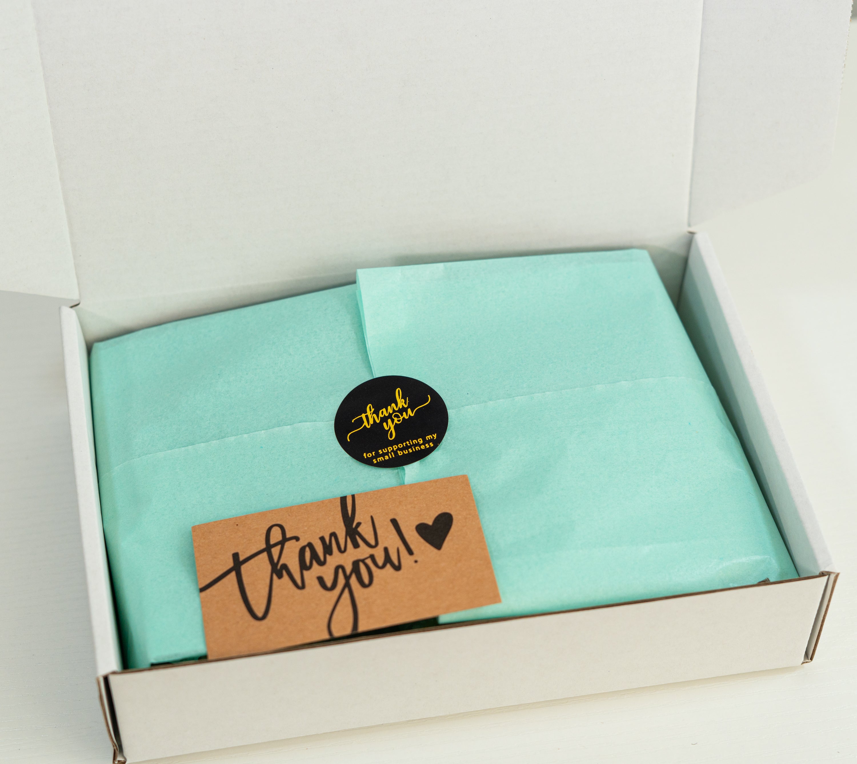💚 Forest Chapters – Cozy Stationery Gift Box
