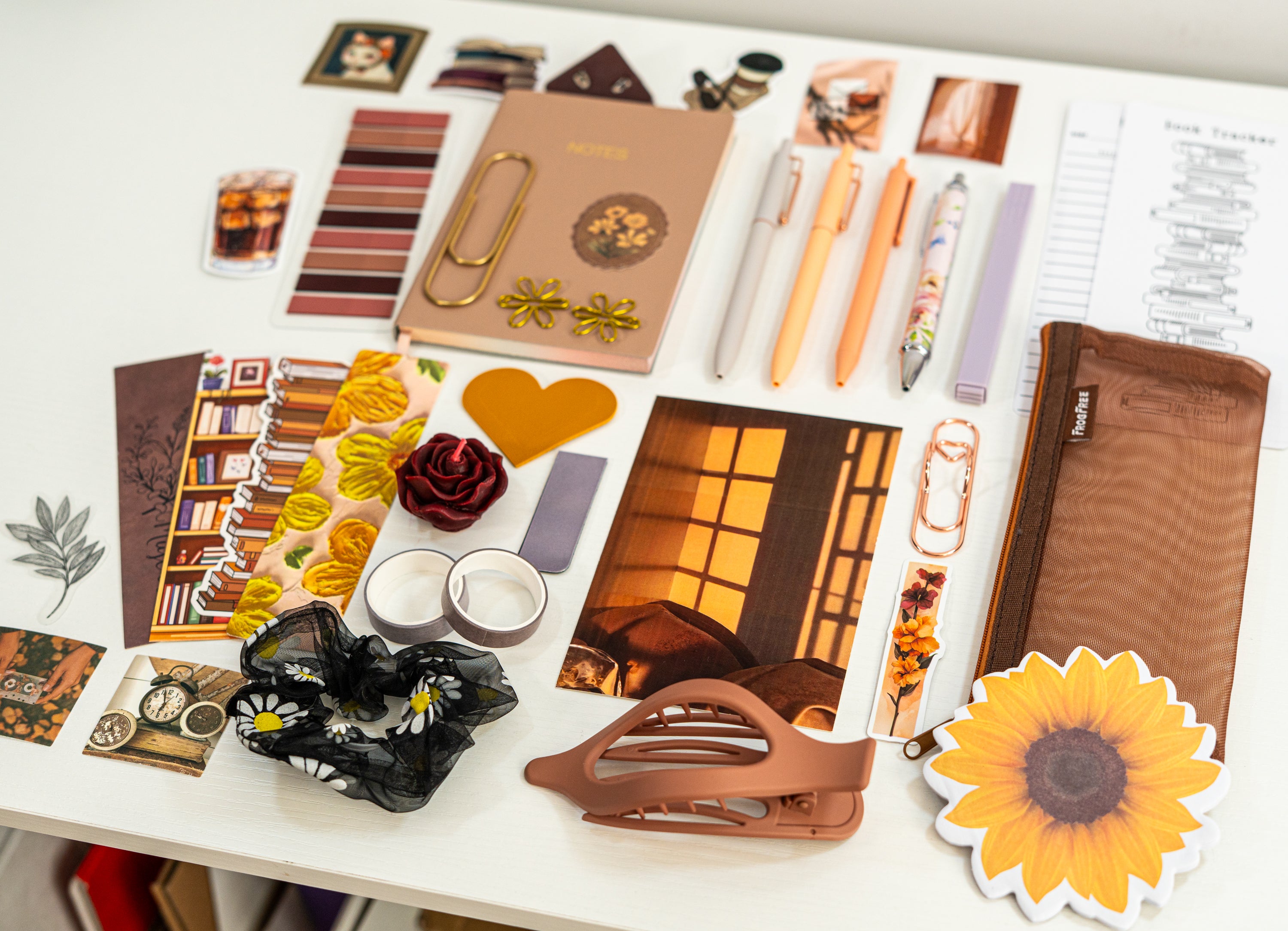 🤎 Autumn Chapters – Cozy Stationery Gift Box
