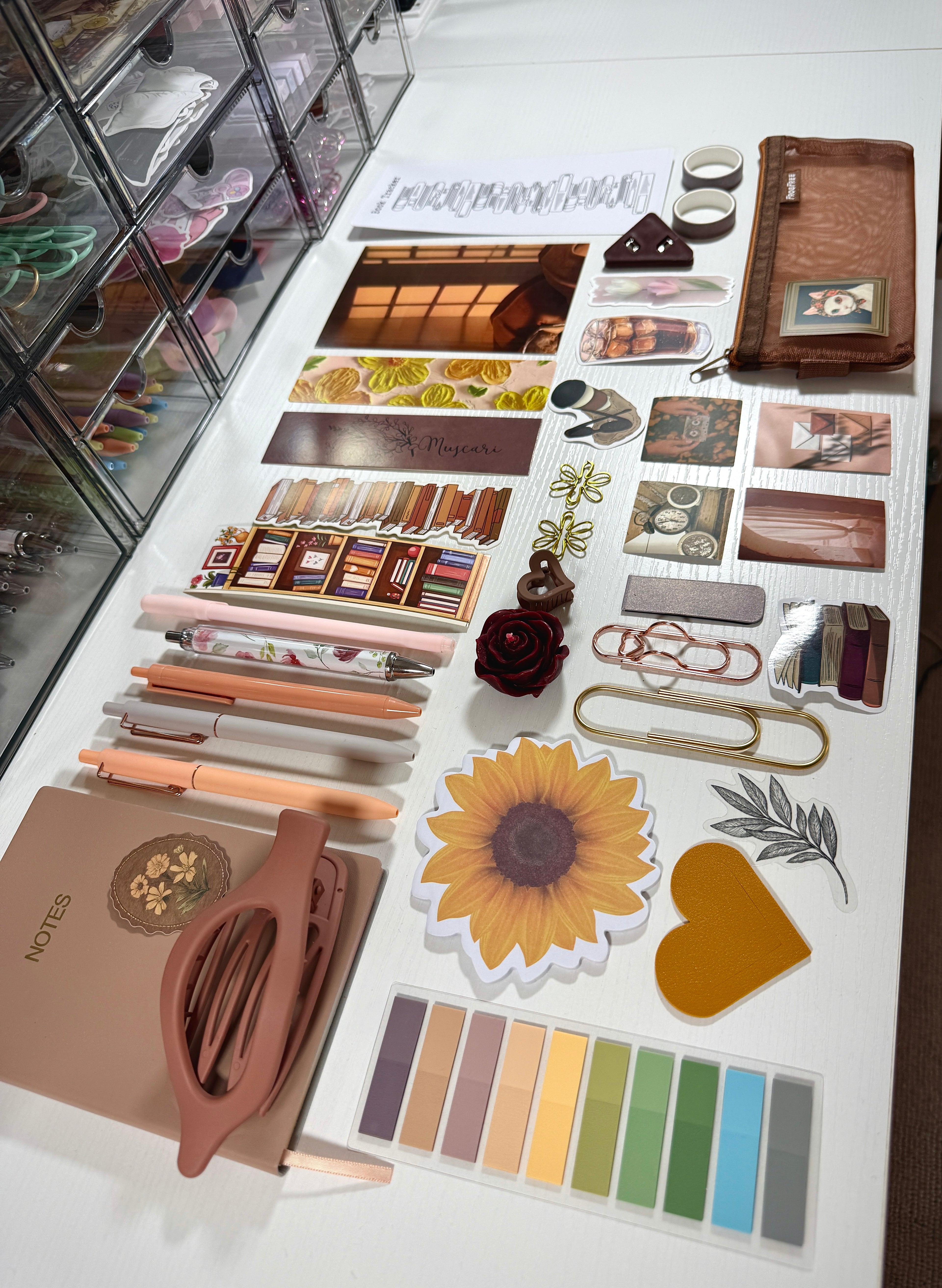 🤎 Autumn Chapters – Cozy Stationery Gift Box