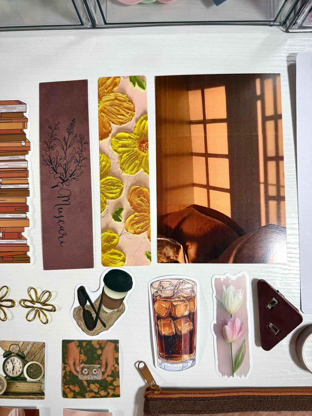 🤎 Autumn Chapters – Cozy Stationery Gift Box